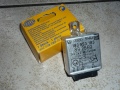 Abbildung eines originalen 24V Blinkrelais.