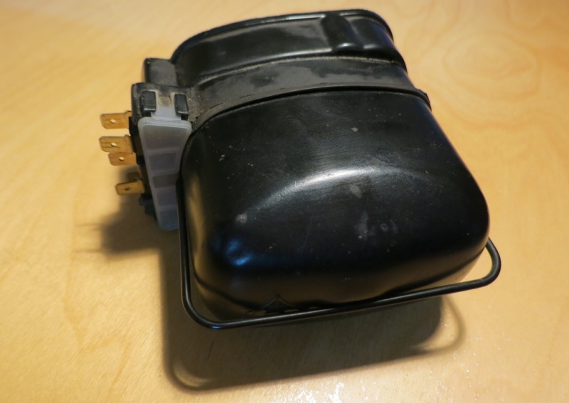 Datei:Scheibenwischermotor 02.jpg