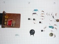 Ansicht der Platine mit ausgelöteten Bauteilen
